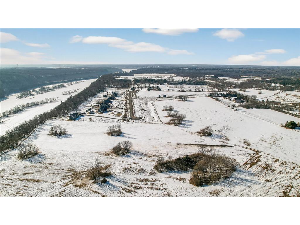 XX5 Quinlan Avenue N Stillwater MN 55082 - St Croix River 7040307 image6
