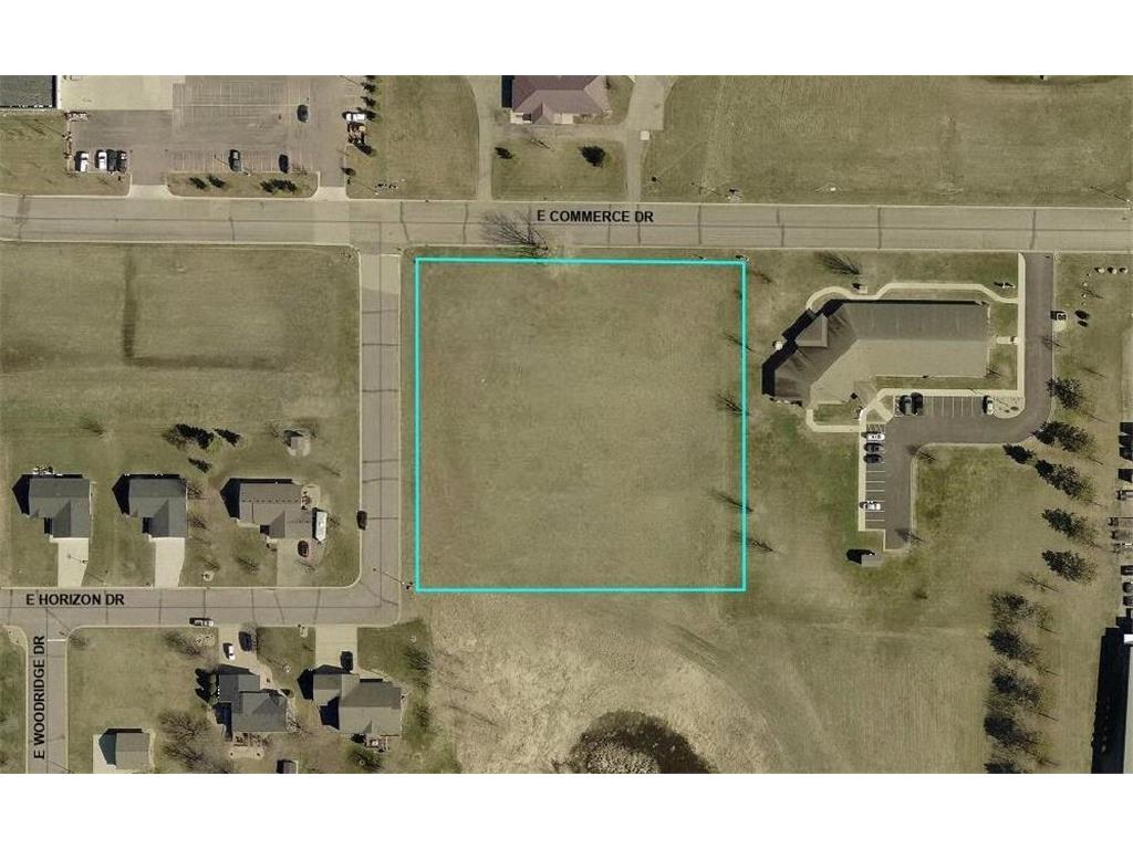 XXX Commerce Drive Le Center MN 56057 7109410 image1
