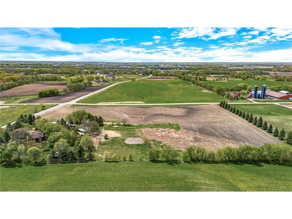 XXX County 10 Corcoran MN 55340 7041000 image21