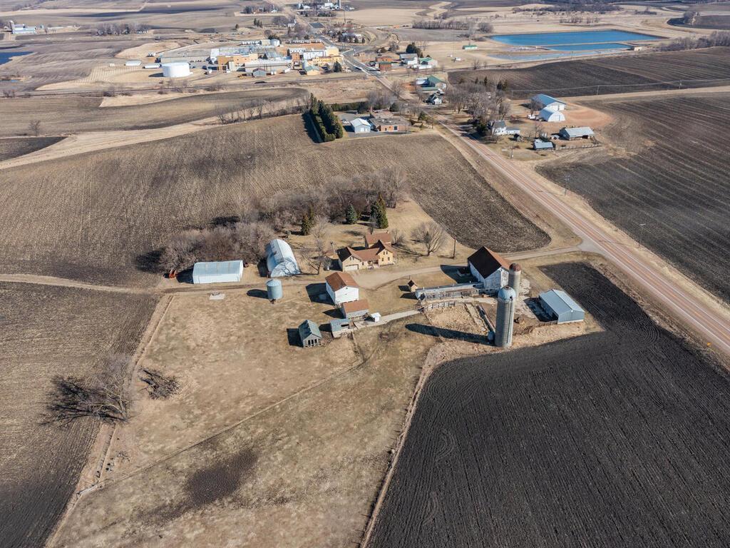 XXX County Rd. 51 Cologne MN 55322 6692211 image7