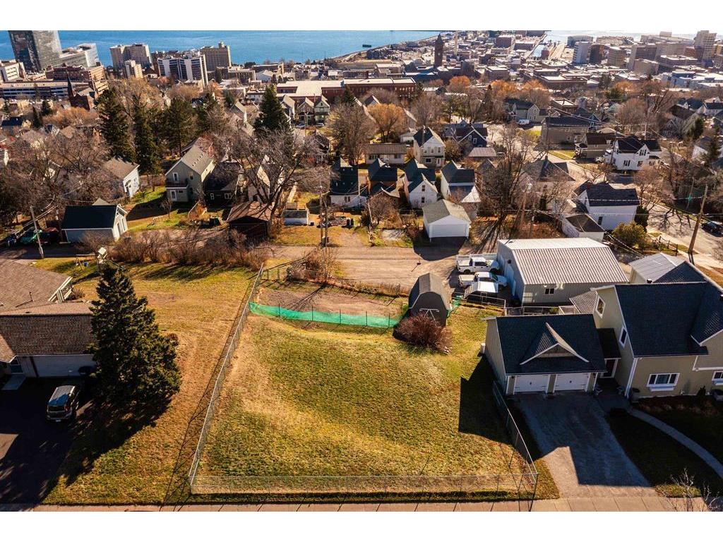 XXX E 9th Street Duluth MN 55811 6818806 image15