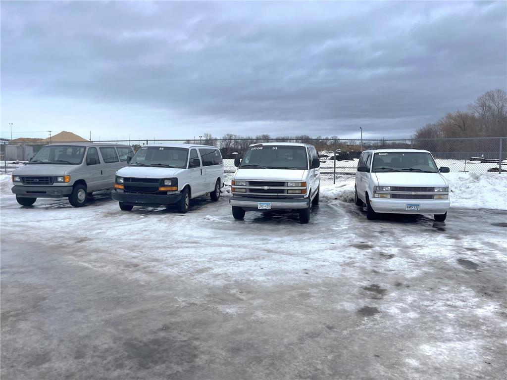 XXX Falls City Cab LLC International Falls MN 56649 6674325 image1