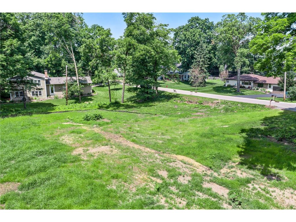 XXX Glen Road Shorewood MN 55331 6751926 image5