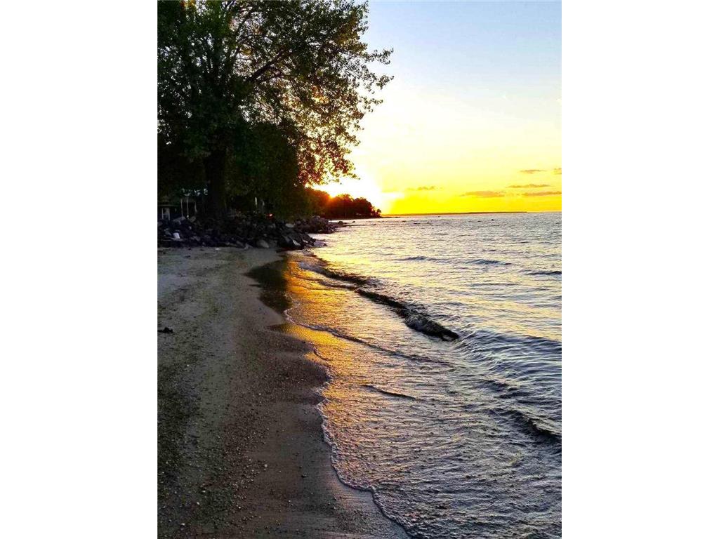 XXX Graceton Beach Road NW Williams MN 56686 - Lake of The Woods 6753640 image8