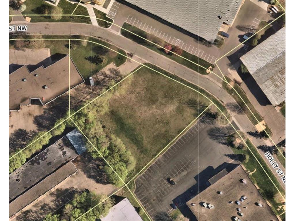 XXX Holly Street Coon Rapids MN 55433 6693420 image1