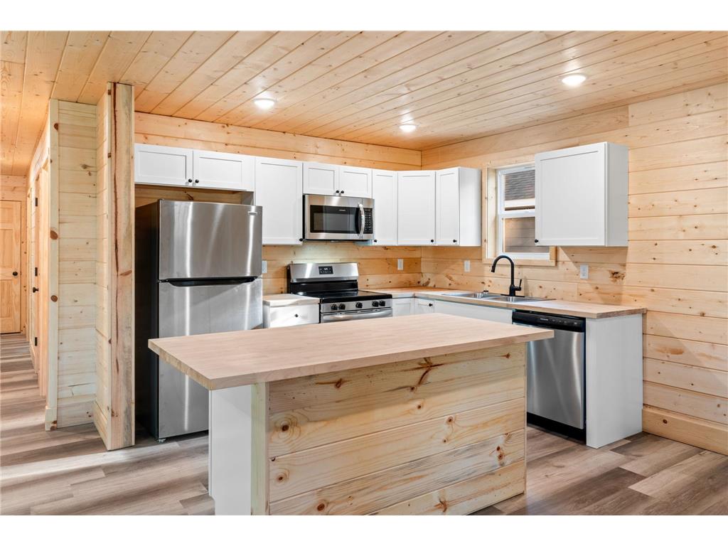 XXX Honey Tree Terrace Danbury WI 54830 6670920 image3