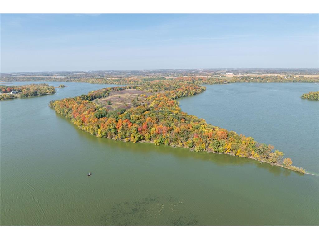 XXX Island of Circle Lake Forest Twp MN 55021 - Circle 6577456 image1