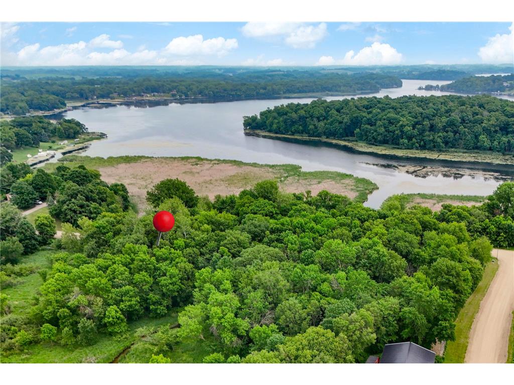 XXX Ivanhoe Court Faribault MN 55021 - Cedar 6677942 image5