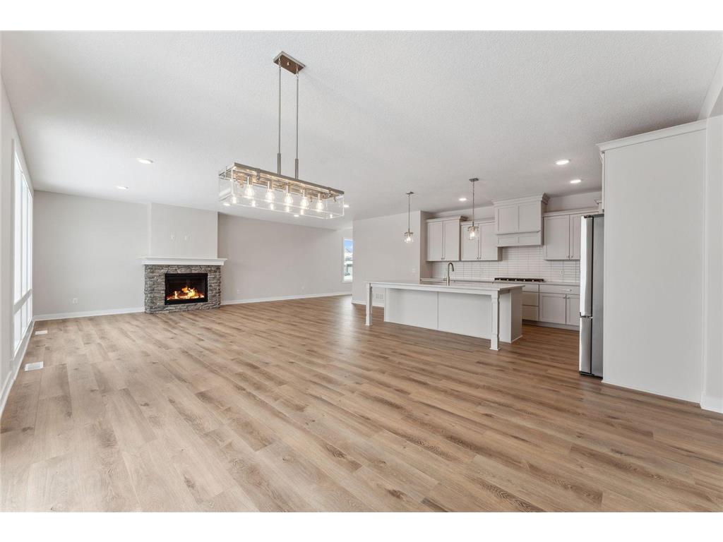 XXX Knightsbridge Ln N Lake Elmo MN 55042 7051845 image6