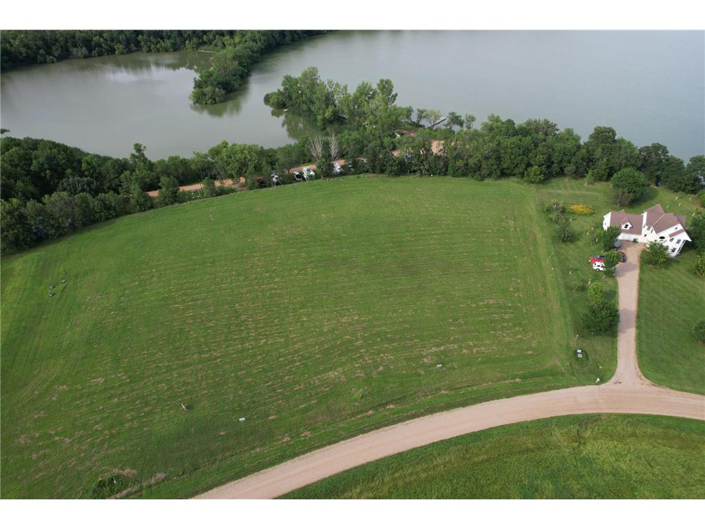 XXX Lake Shore Drive Manyaska Twp MN 56171 - Fox 6762698 image2