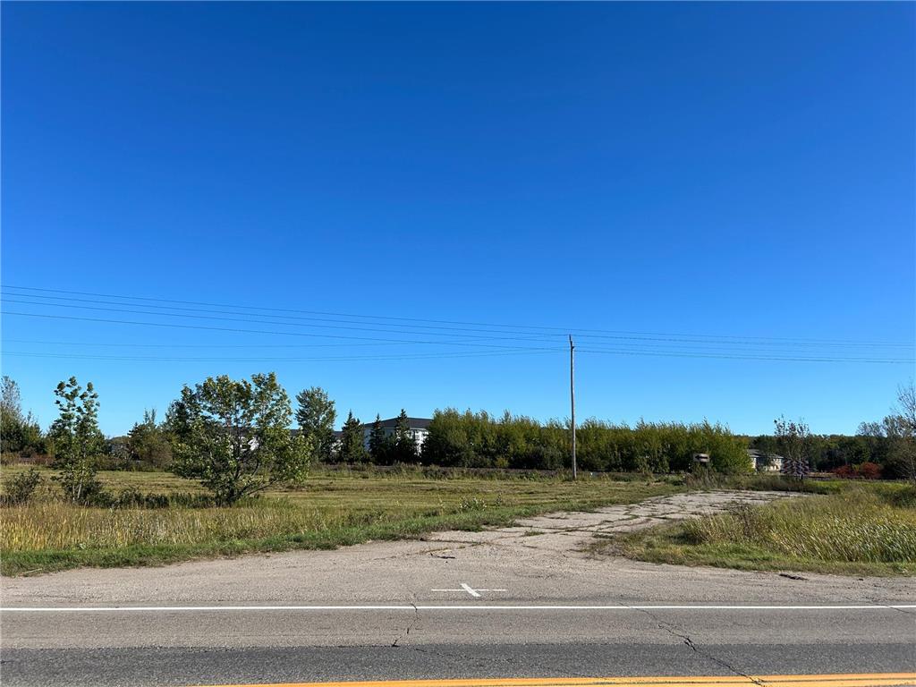XXX State Hwy 11 Warroad MN 56763 7068187 image12