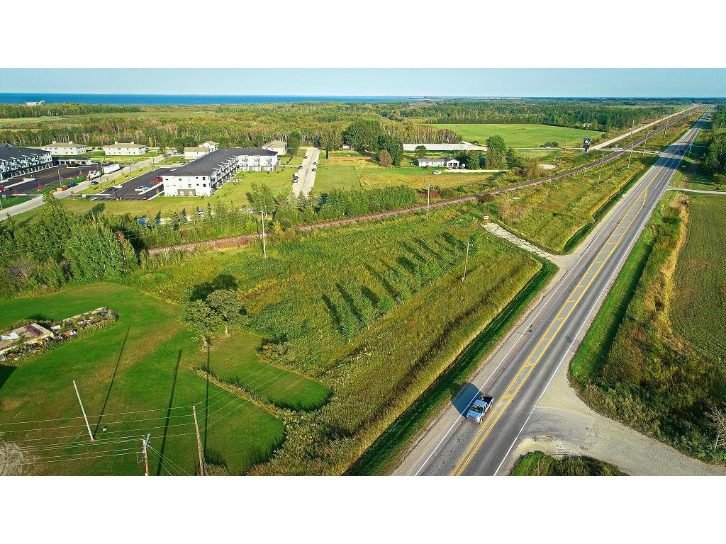 XXX State Hwy 11 Warroad MN 56763 7068187 image14