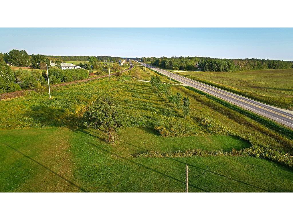 XXX State Hwy 11 Warroad MN 56763 7068187 image25