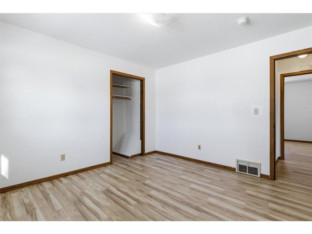 XXX Vermillion Street Hastings MN 55033 6826511 image25