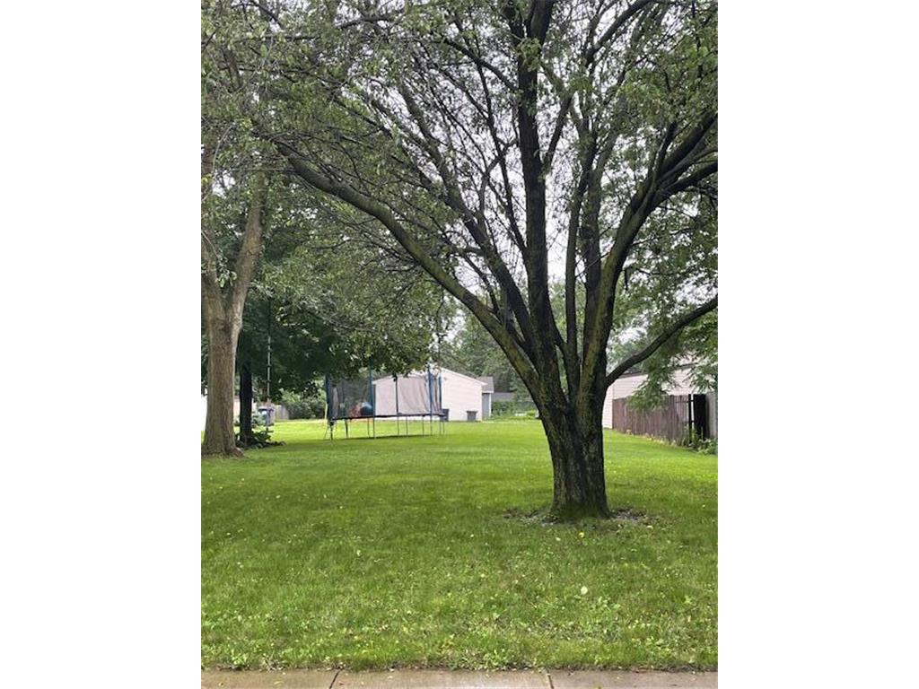 XXX Walnut Street Farmington MN 55024 6557627 image1