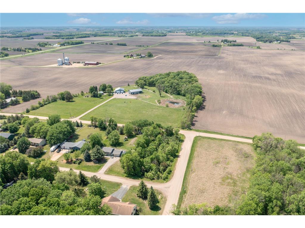 XXX Woodview Lane Le Center MN 56057 6730189 image13