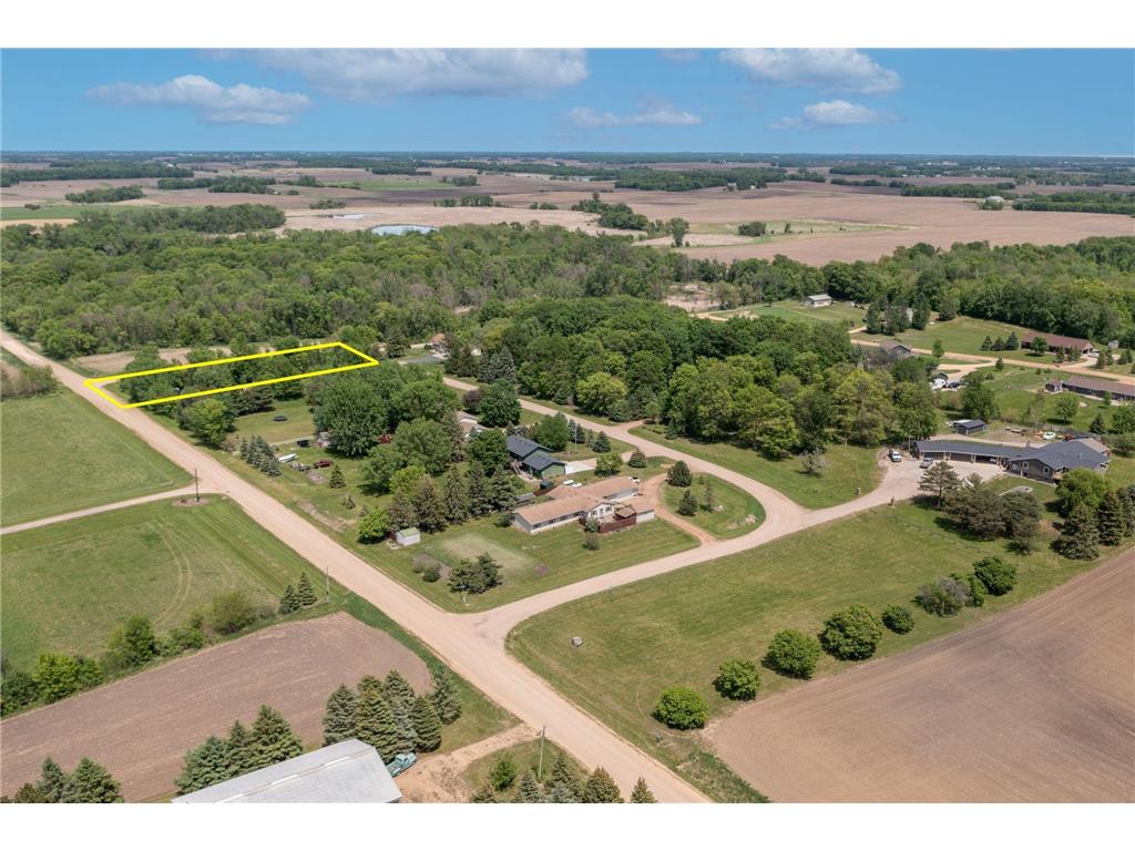 XXX Woodview Lane Le Center MN 56057 6730189 image2