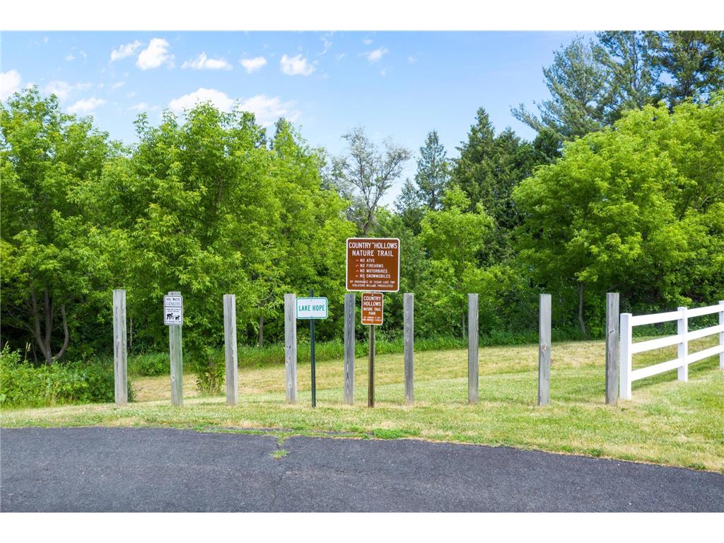 XXXX Country Hollows Cedar Lake Twp MN 56071 6575993 image2