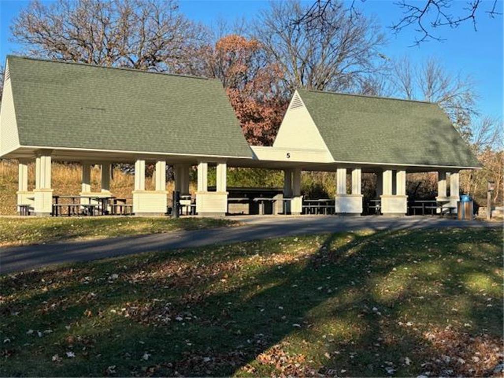 XXXX Larpenteur Avenue E Maplewood MN 55117 6624218 image12