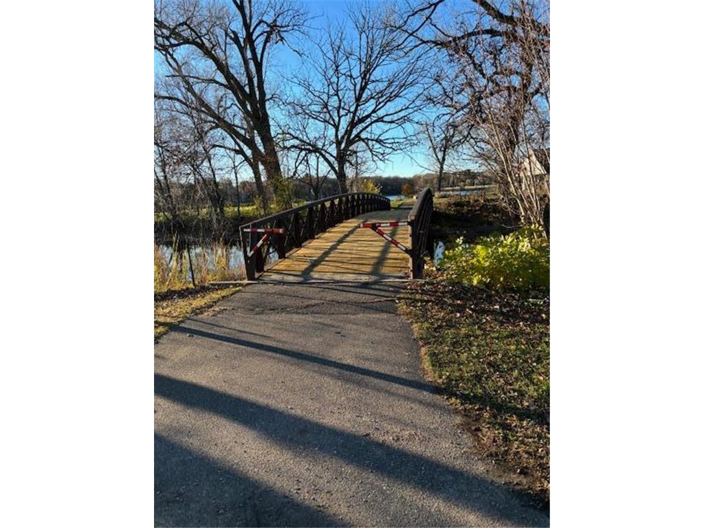 XXXX Larpenteur Avenue E Maplewood MN 55117 6624218 image17