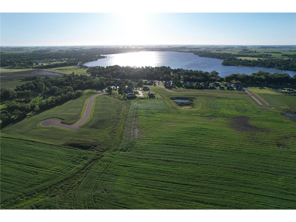 x Campbell Boulevard Worthington MN 56187 6561112 image4