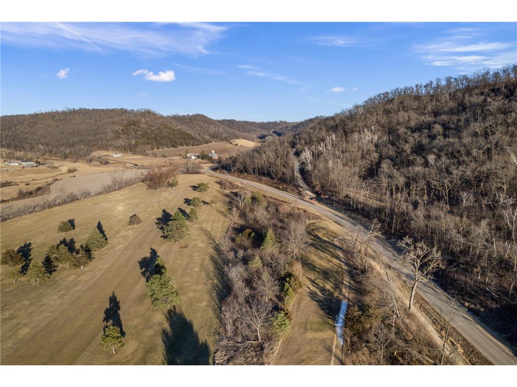 x County Rd O Belvidere Twp WI 54622 7045299 image12