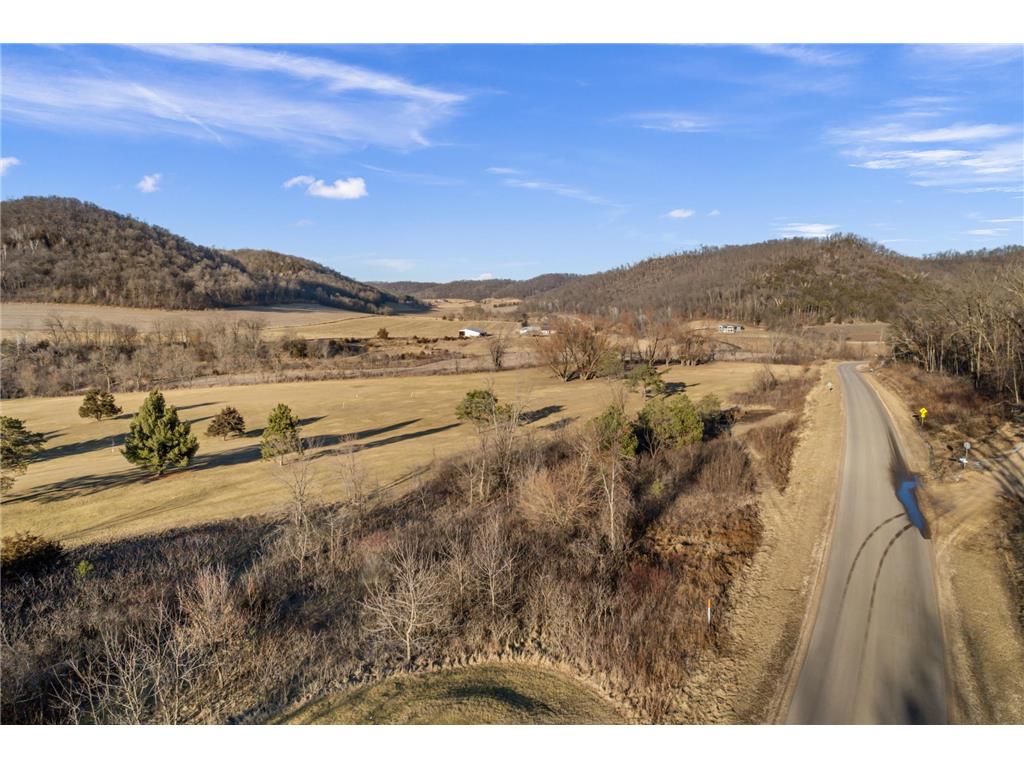 x County Rd O Belvidere Twp WI 54622 7045299 image4