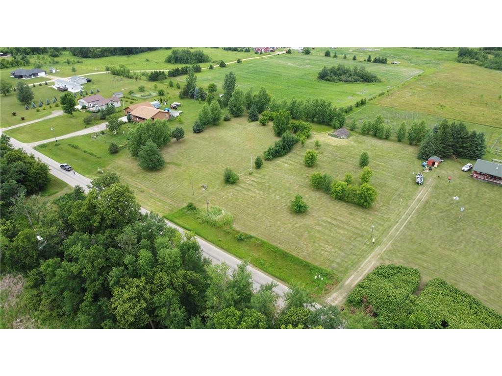 x Leaf River Road Ottertail MN 56571 - Middle Leaf 6746375 image9