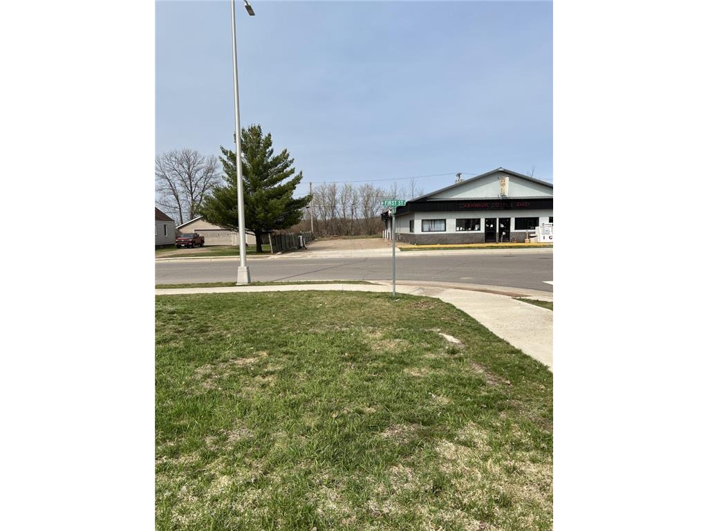 xxx 1st Street Nashwauk MN 55769 6194667 image5