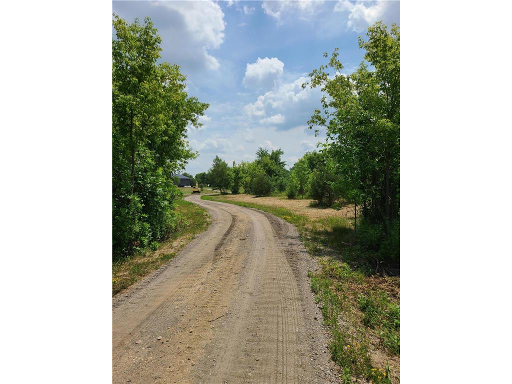 xxx 20th St SE Buffalo MN 55313 - Dean 6380853 image1