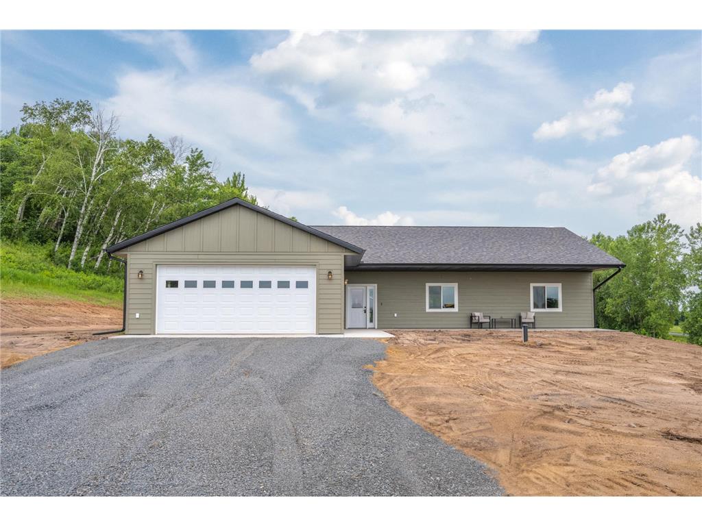 529 272nd East Farmington WI 54020 6737821 image1