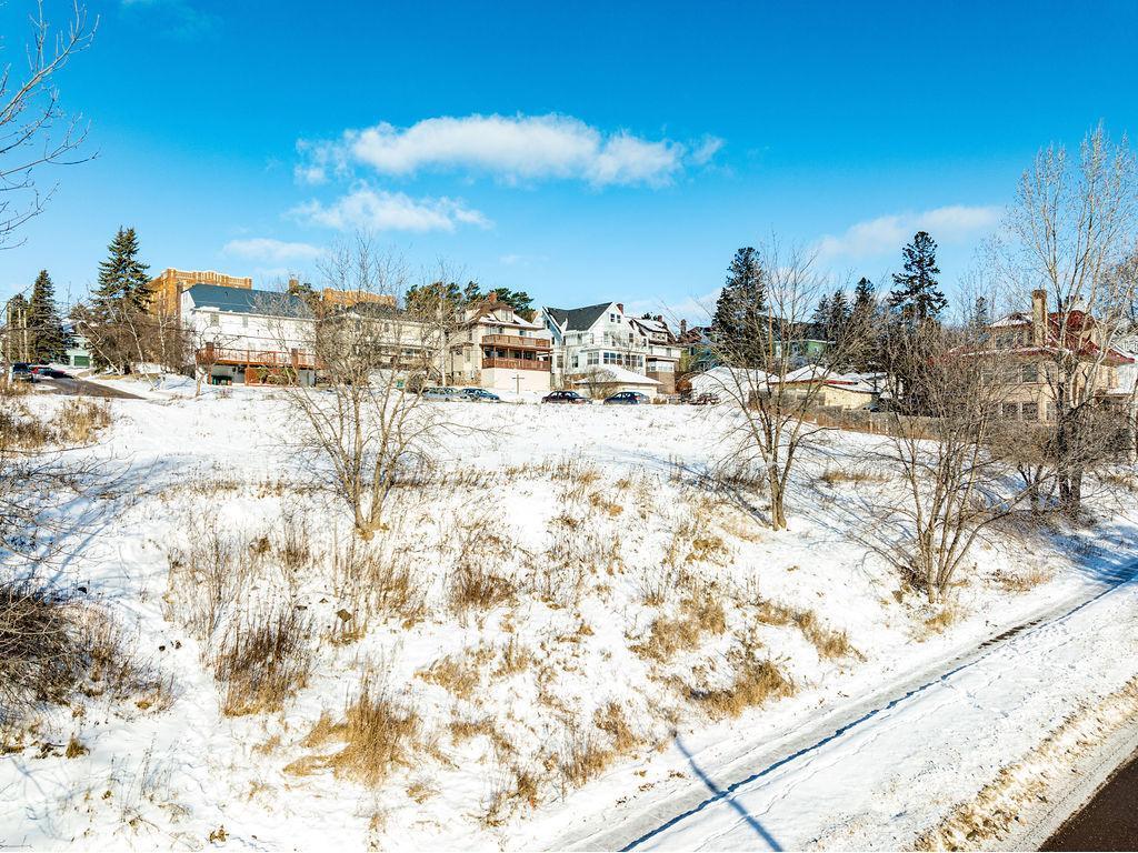 xxx E 2nd Street Duluth MN 55812 6650054 image10