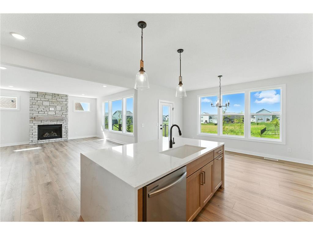 xxx Knightsbridge Ln N Lake Elmo MN 55042 7040465 image10