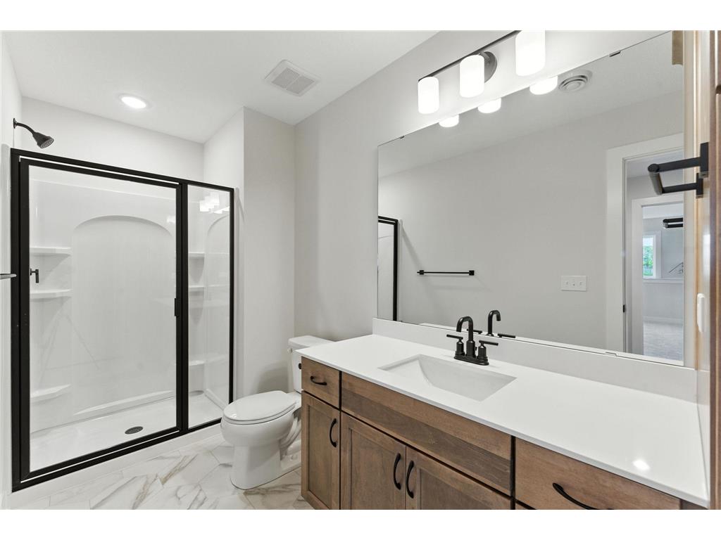 xxx Knightsbridge Ln N Lake Elmo MN 55042 7040465 image15