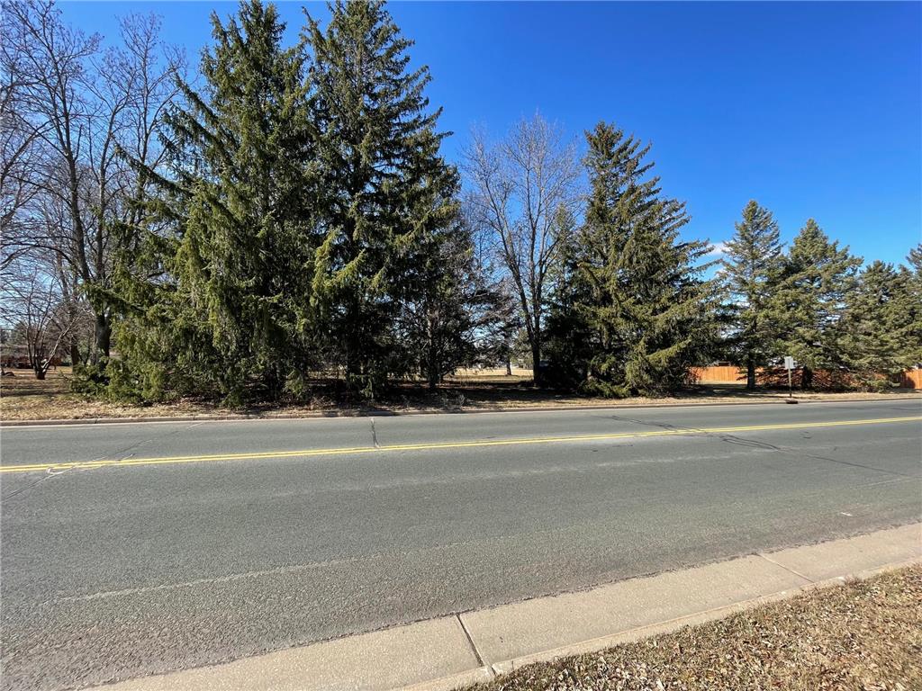 xxx N Division Street Roberts WI 54023 6708728 image1