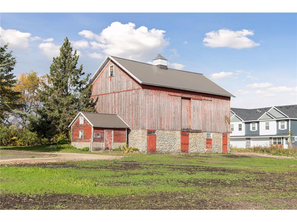 xxx Radio Drive Woodbury MN 55129 6370494 image1