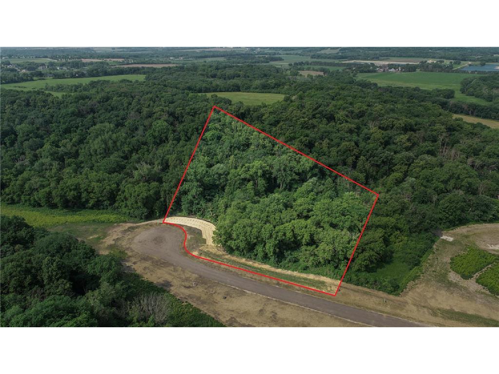 xxxx L3B3 Woodland Valley Lane SW, Rochester Twp, MN 55902 MLS