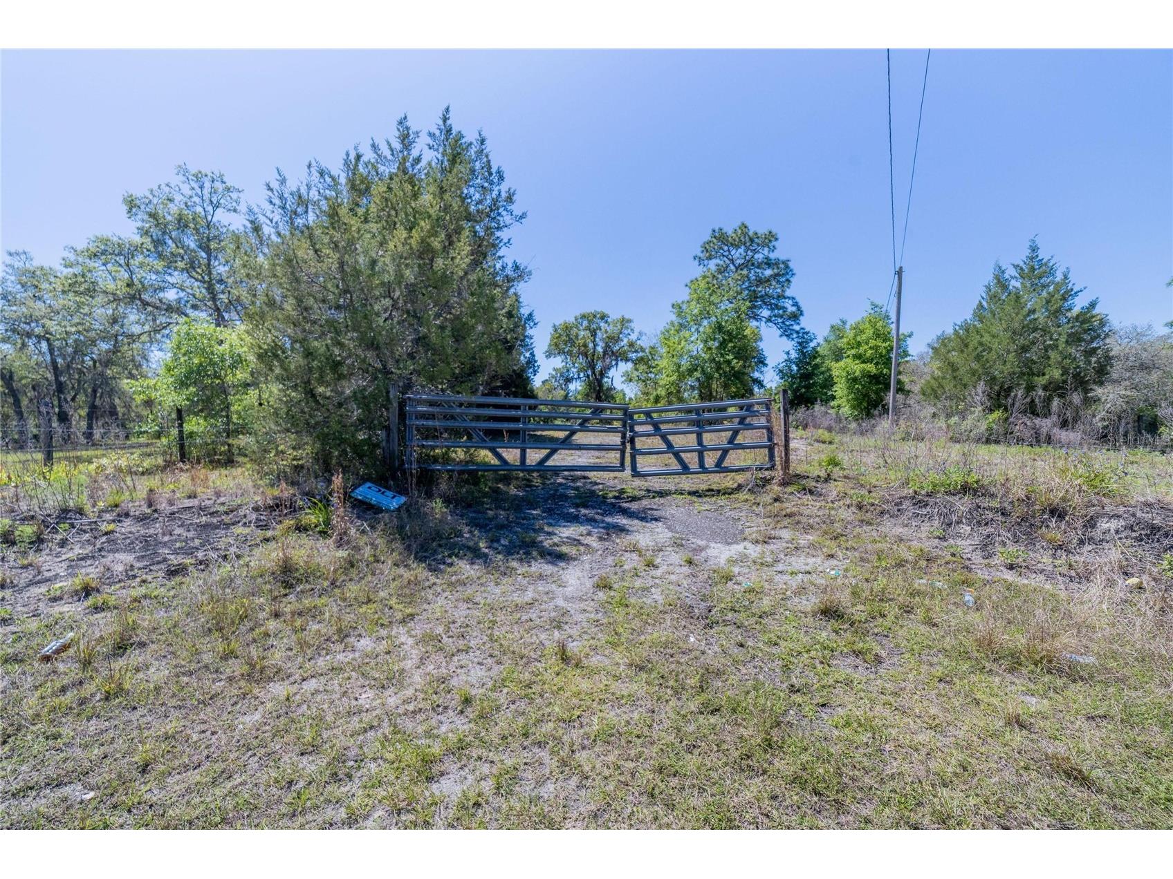 07-24-18-0010-00000-0781 Spring Hill FL 34610 TB8495130 image1