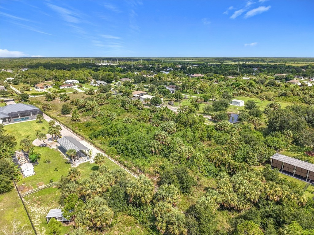 10th Street NE Naples FL 34120 TB8430793 image13