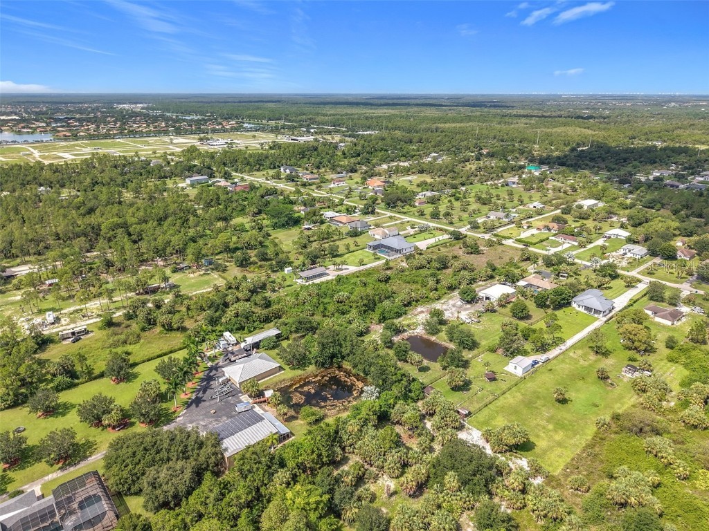 10th Street NE Naples FL 34120 TB8430793 image23