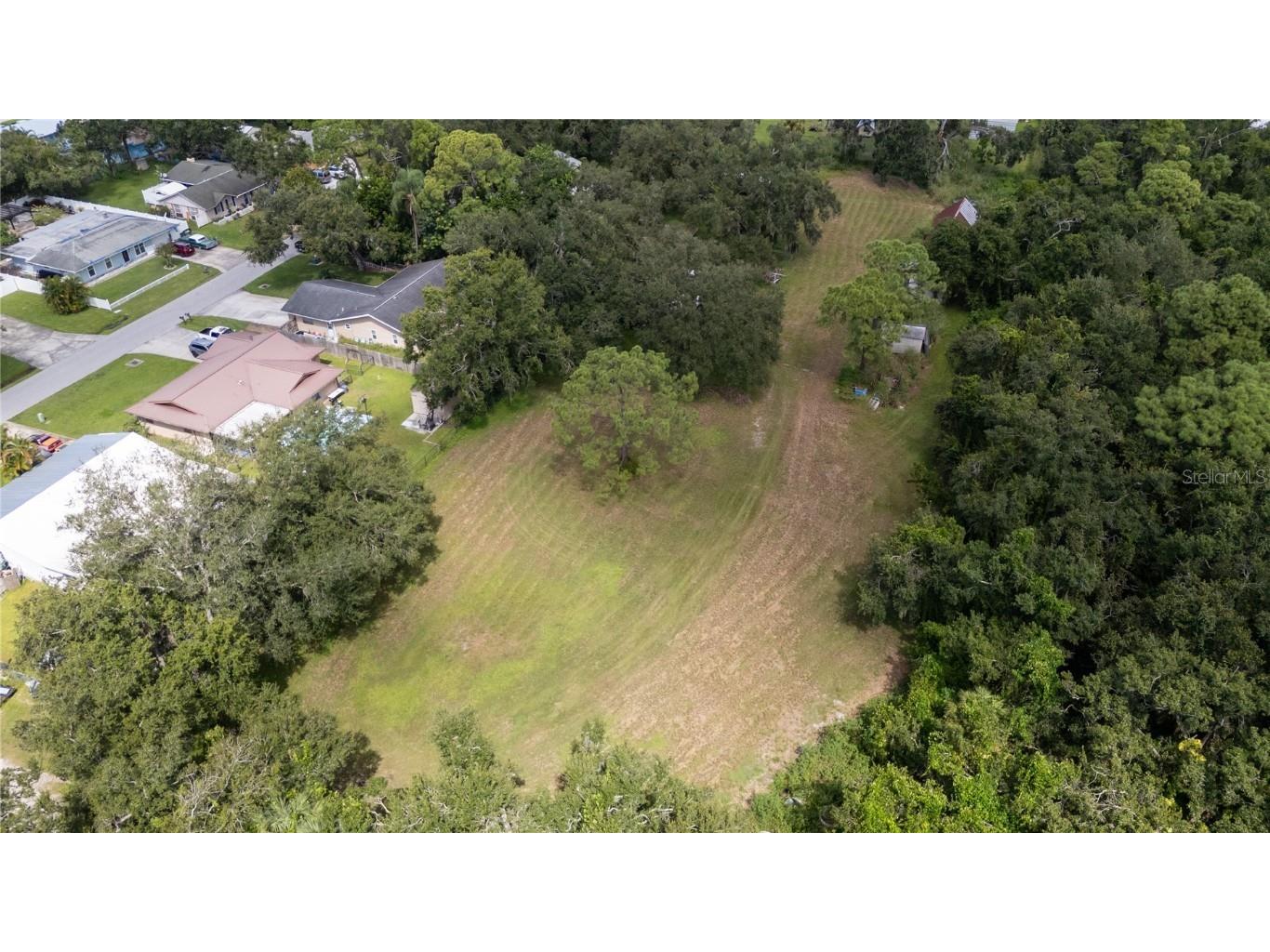 11th Street Sarasota FL 34232 A4673266 image1