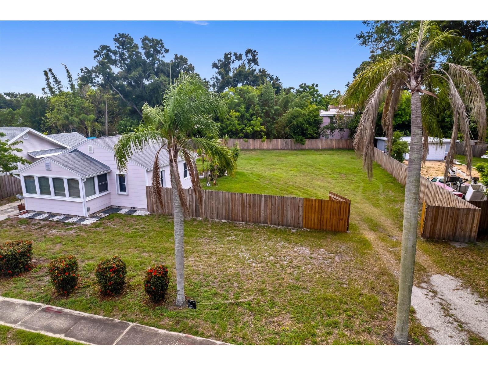 13th Avenue N Saint Petersburg FL 33713 TB8525727 image14
