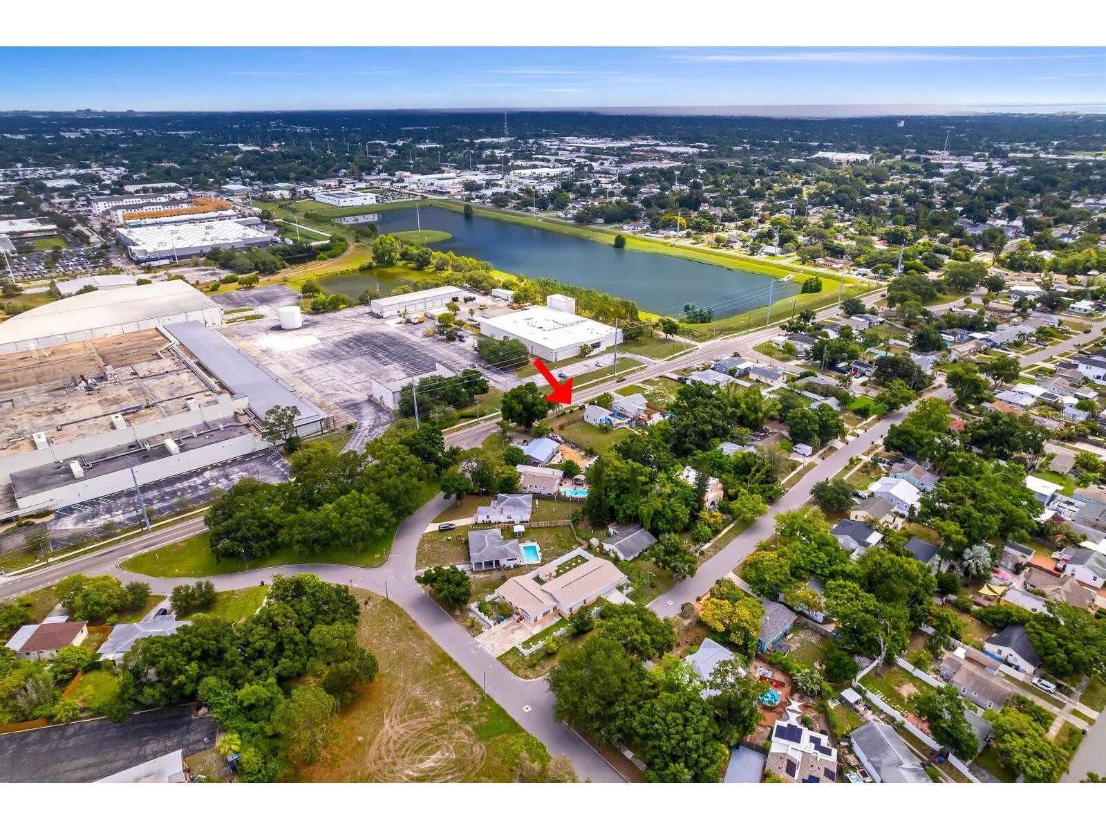13th Avenue N Saint Petersburg FL 33713 TB8525727 image23