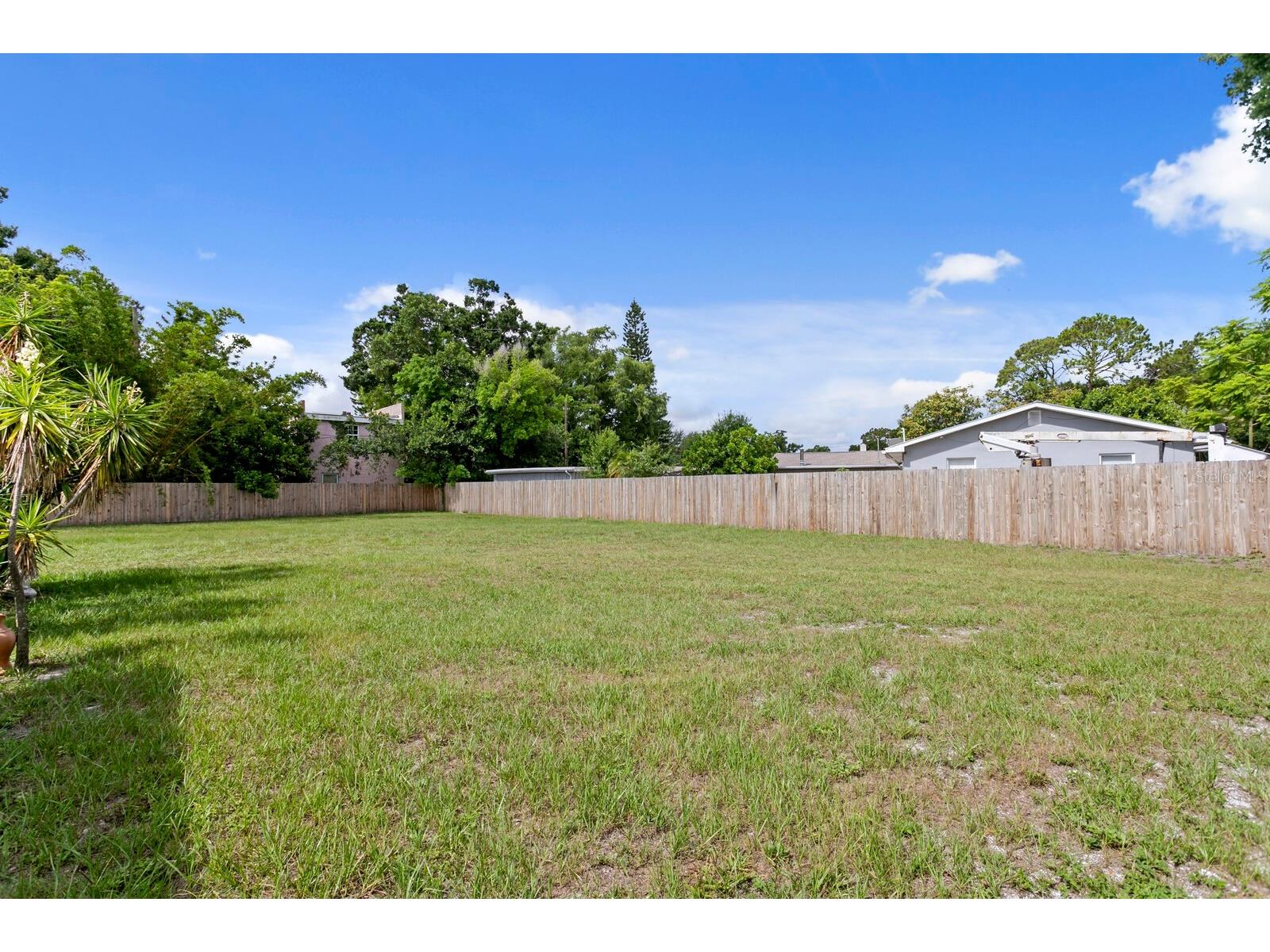 13th Avenue N Saint Petersburg FL 33713 TB8525727 image3
