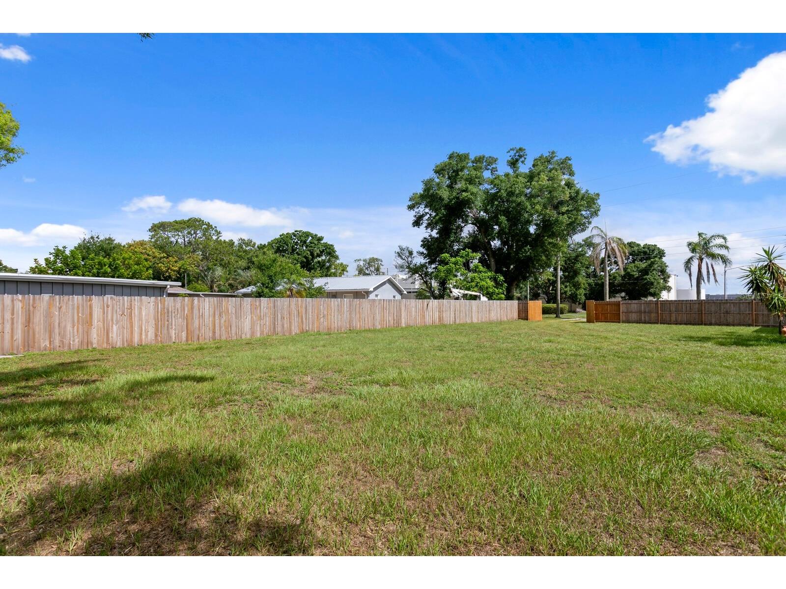 13th Avenue N Saint Petersburg FL 33713 TB8525727 image6
