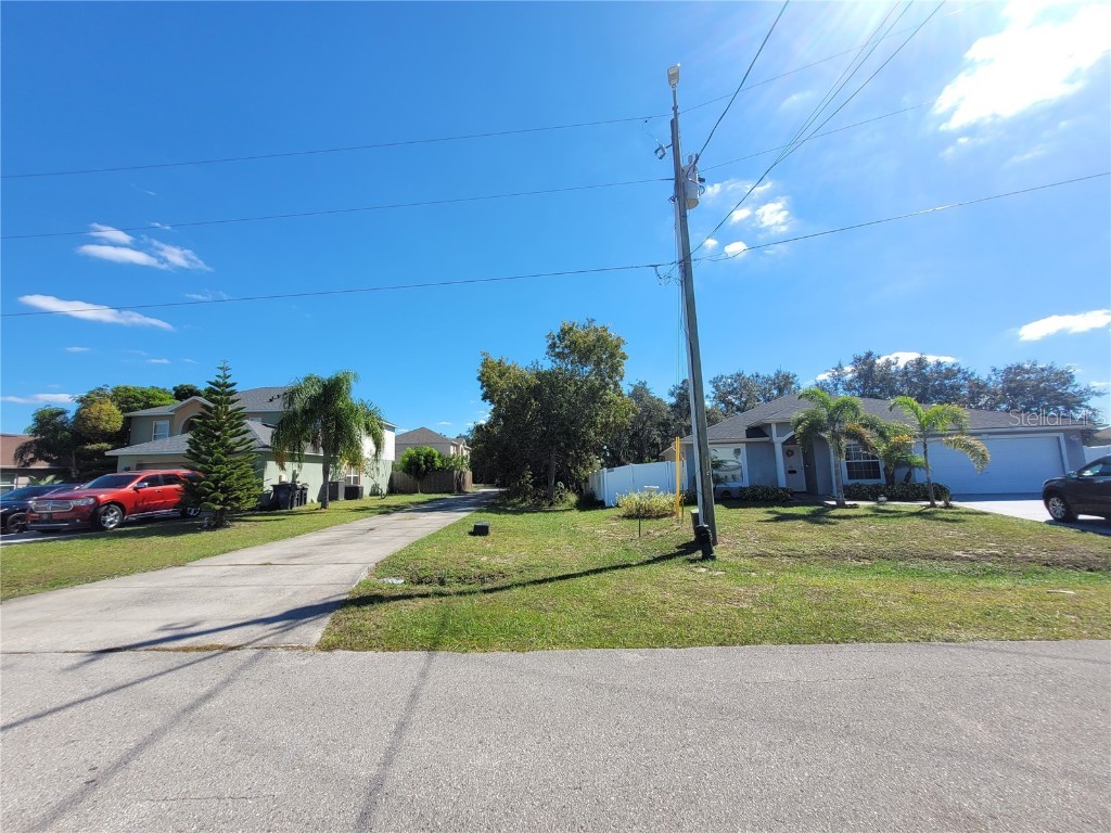 1929 Manatee Drive Poinciana FL 34759 OM712598 image9