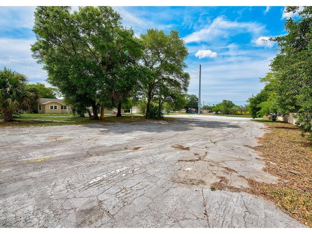 1st Avenue S Saint Petersburg FL 33711 TB8422513 image6