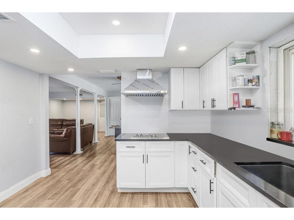 1st Lutz FL 33558 TB8473967 image24