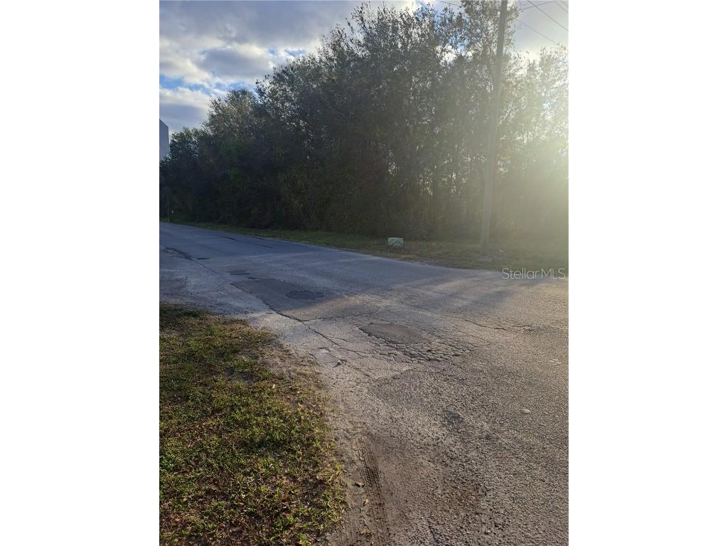 20th Street Zephyrhills FL 33542 TB8358597 image1