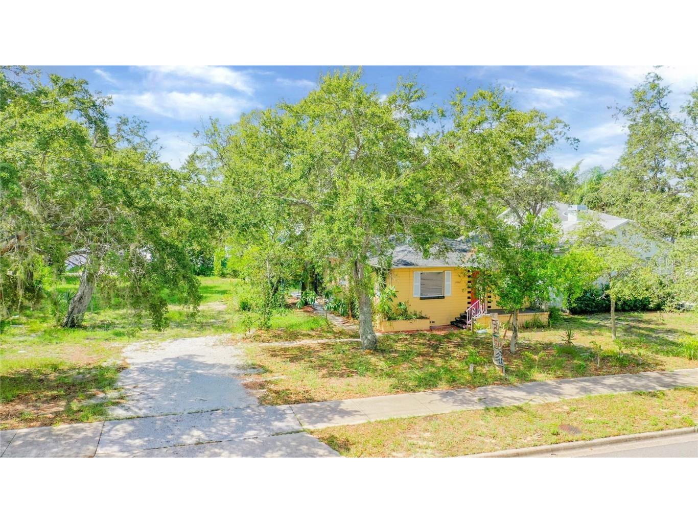 22nd Avenue N Saint Petersburg FL 33710 U8211029 image1